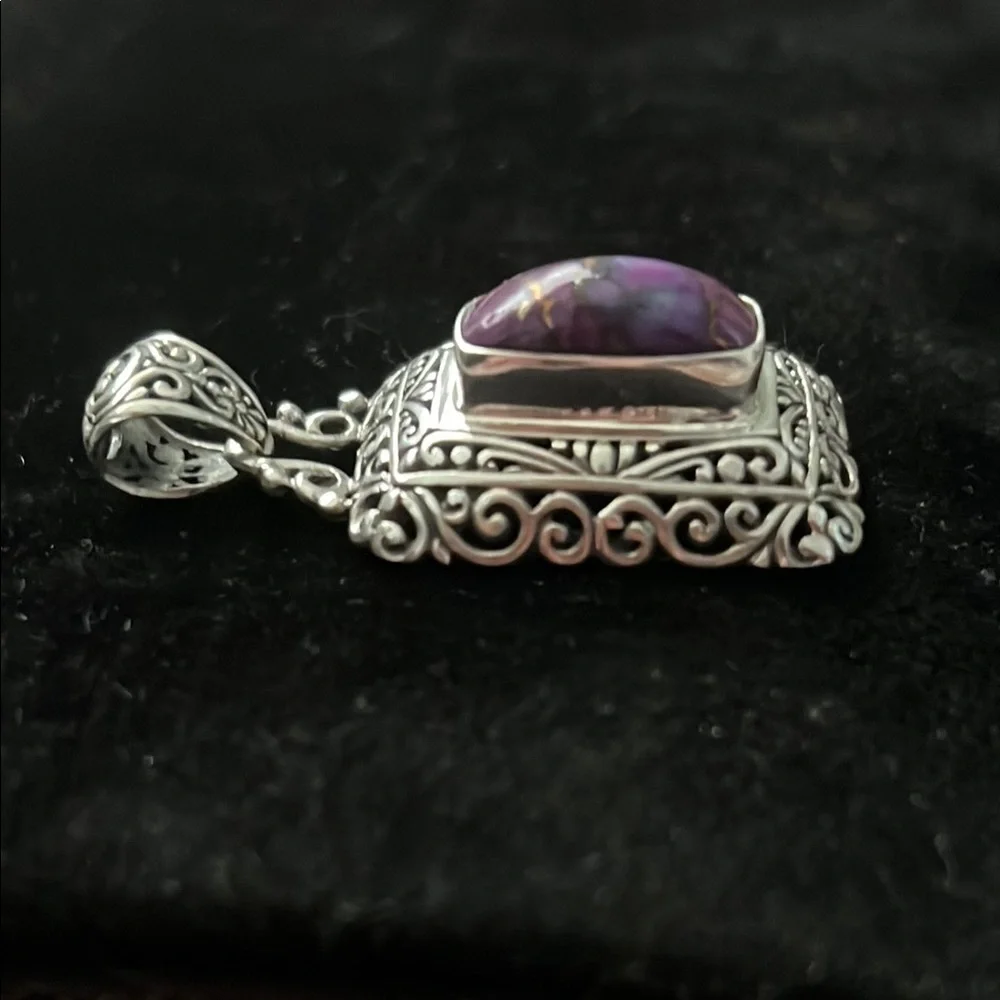 Sterling Silver scroll inlay with Mohave Turquoise pendant - Picture 2 of 5